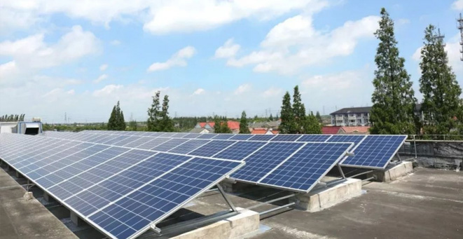 某屋顶光伏站新能源“四可”智能网关示范建设